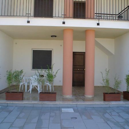Apartment C Marina di Ginosa Bagian luar foto